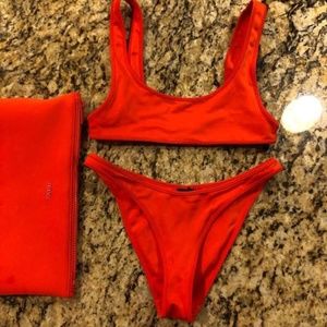 Triangl Bikini Size S